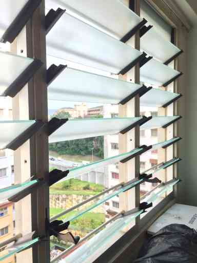 Jendela Aluminium Kaca Nako